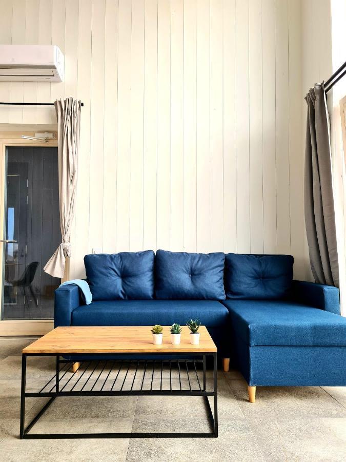 Apartment Lovely New 2-bedroom Ev Friendly *