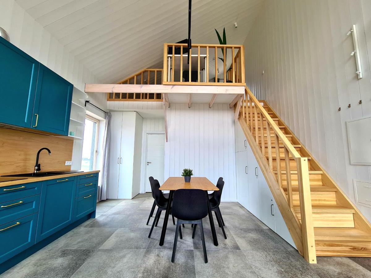 Lovely New 2-bedroom Ev Friendly Apartment *